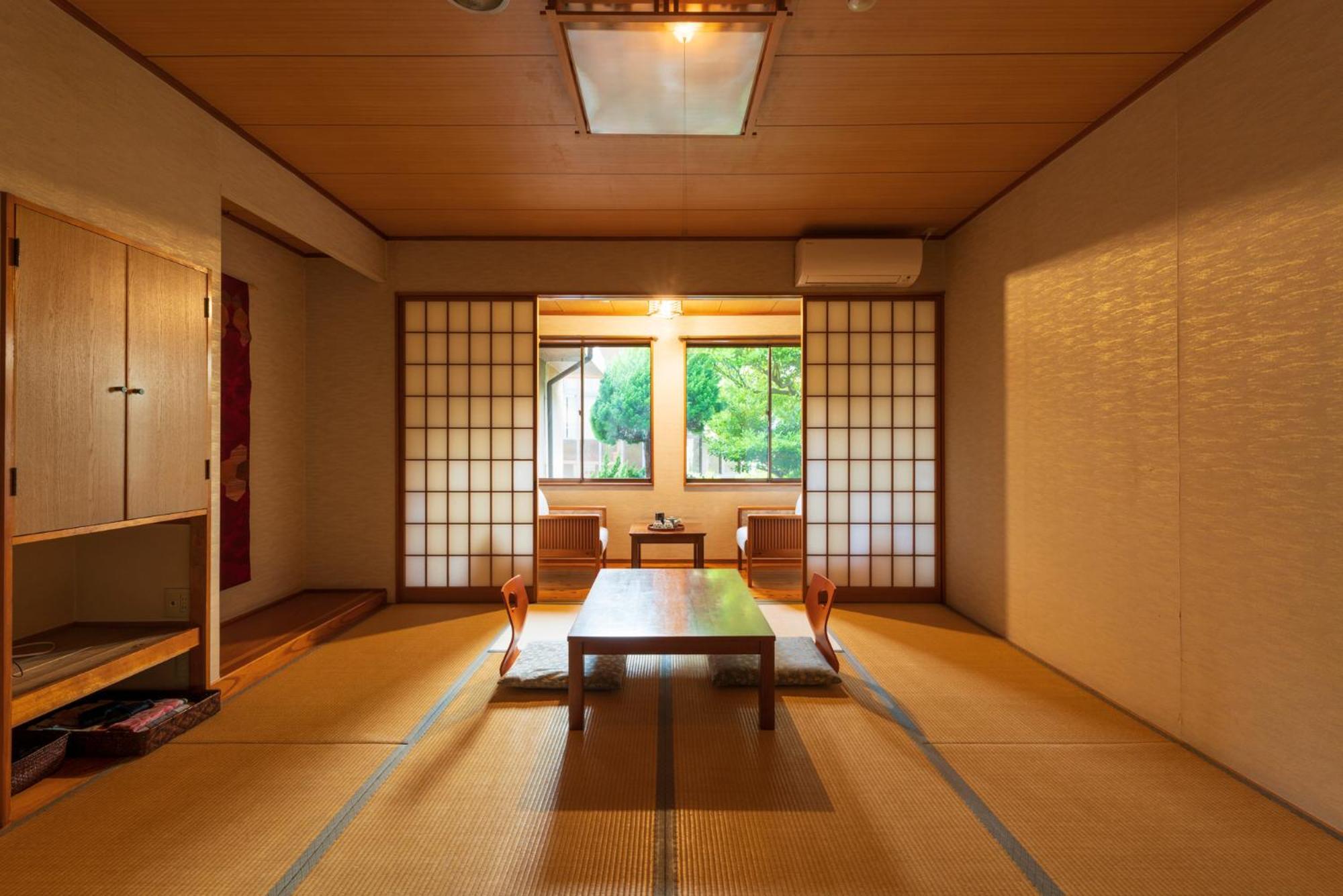 Jyokiya Hotel Unzen Bagian luar foto